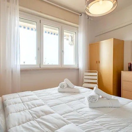 A Glance At The Sea * 阿尔盖罗