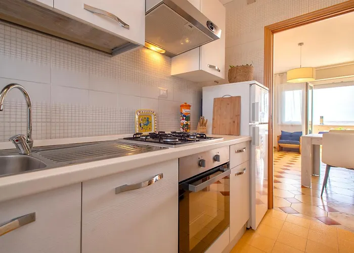 Апартаменты A Glance At The Sea